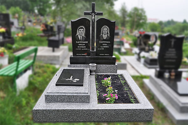 Пам'ятники з крихти подвійні Пам'ятники з крихти подвійні ціни Львів